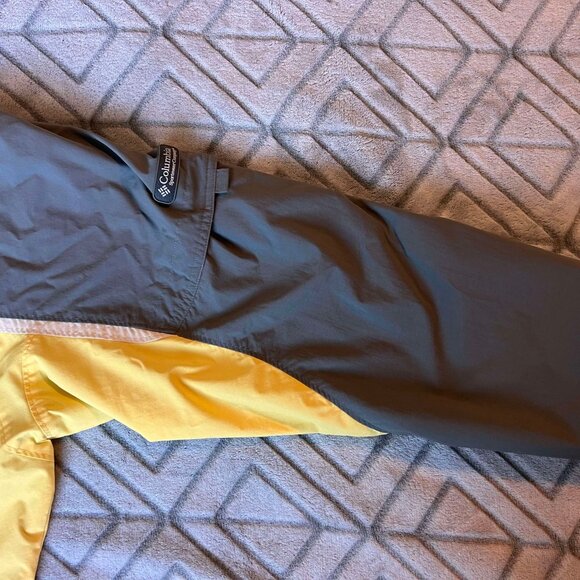 Women's Columbia Lightweight Jacket -size L - Picture 4 of 5